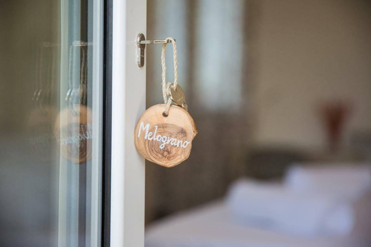 Uliwood Hotell Caltanissetta Exteriör bild